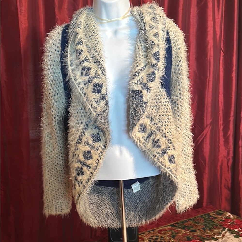 Cozy Blue and Cream Patterned Women's Sweater